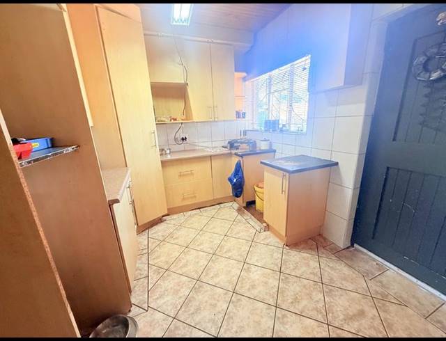 3 BEDROOM HOUSE FOR SALE IN VANDERBIJLPARK CW 1